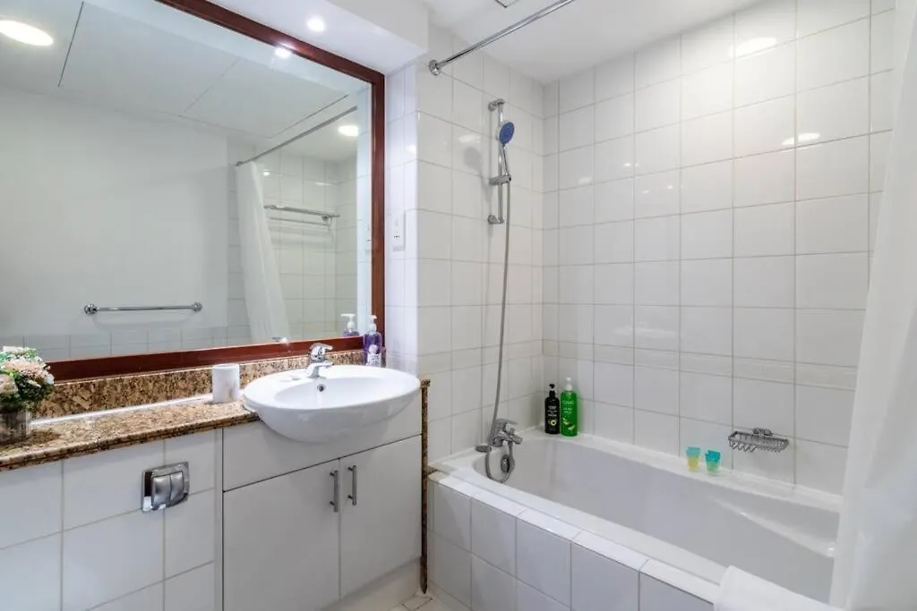Breathtaking 2Br W/180 Degree Views - Dubai Marinaアパートメント アパート