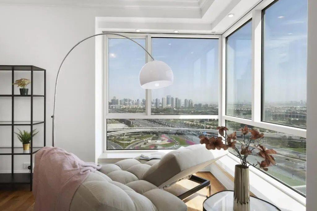 アパート Breathtaking 2Br W/180 Degree Views - Dubai Marinaアパートメント アラブ首長国連邦