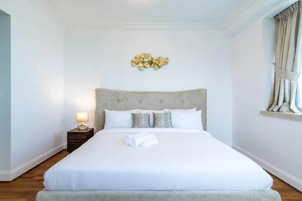 アパート Breathtaking 2Br W/180 Degree Views - Dubai Marinaアパートメント