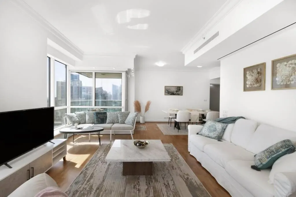 Breathtaking 2Br W/180 Degree Views - Dubai Marinaアパートメント アパート