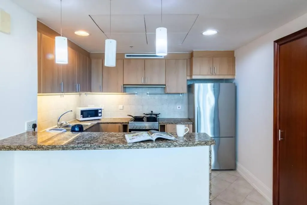 Breathtaking 2Br W/180 Degree Views - Dubai Marinaアパートメント アパート