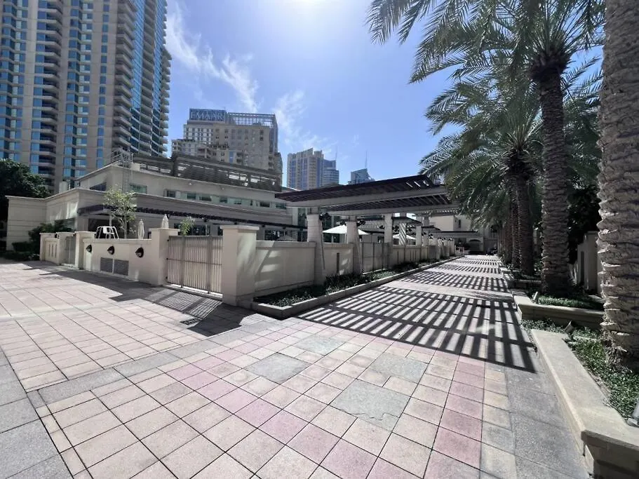 アパート Breathtaking 2Br W/180 Degree Views - Dubai Marinaアパートメント